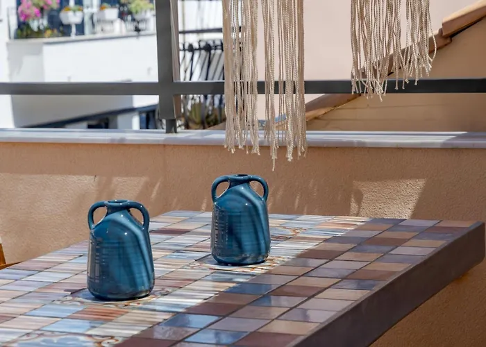 Elegant - 250m From Solomos Square