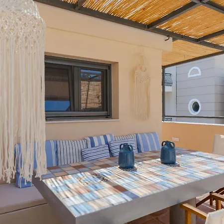 Elegant - 250m From Solomos Square *