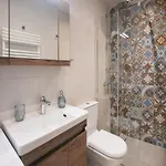 Elegant - 250m From Solomos Square Διαμέρισμα *