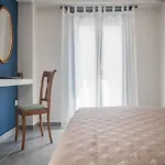 Elegant - 250m From Solomos Square