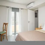 Elegant - 250m From Solomos Square Διαμέρισμα