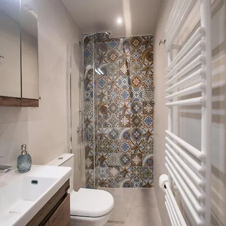 Elegant - 250m From Solomos Square 公寓 扎金索斯镇
