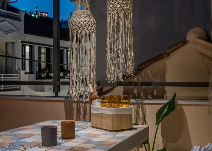 Elegant - 250m From Solomos Square Daire *
