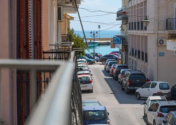 Elegant - 250m From Solomos Square