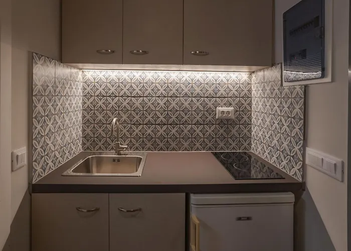 Elegant - 250m From Solomos Square Daire *