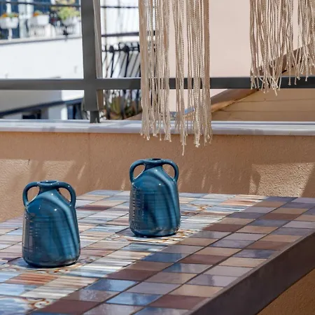 Elegant - 250m From Solomos Square