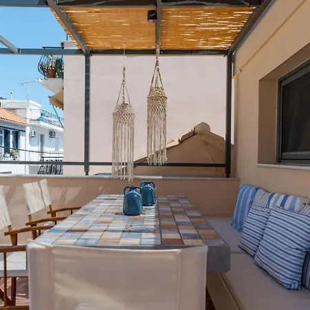 Elegant - 250m From Solomos Square